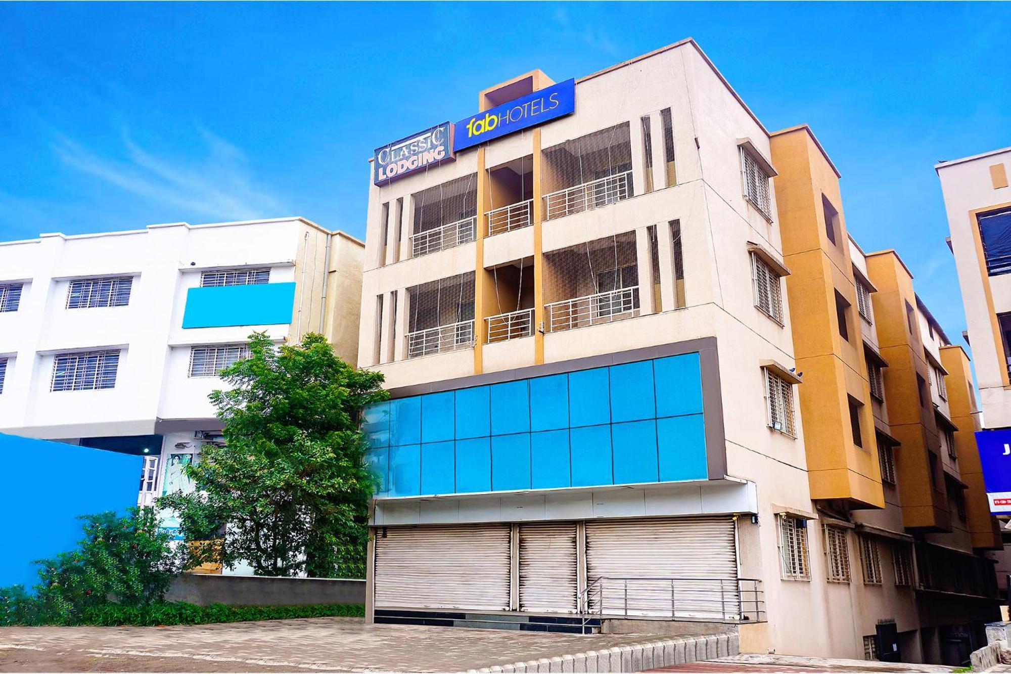 Fabhotel Classic Executive Phursungi Luaran gambar